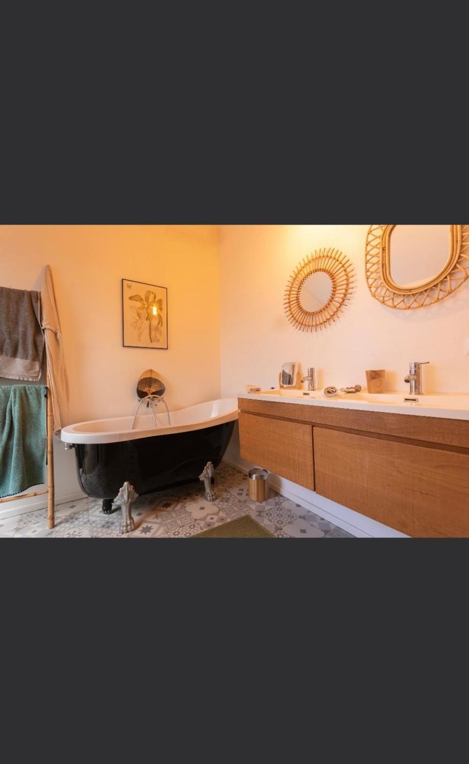 La Villa De L'Ermitage . 100 M Du Lagon سان جيل لي بان المظهر الخارجي الصورة